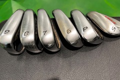 sicher online kaufen und verkaufen: Golfschlöger 6 Eisen und 2x Holz Cobra