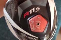 Sell with online payment: TaylorMade R11 S 