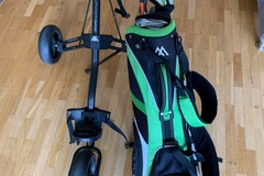 Sell with online payment: BIG Max Junior Supermax Golfbag + Schlägerset + Trolley