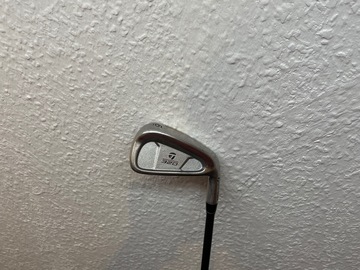 sicher online kaufen und verkaufen: Taylormade T320 Eisen 6 regular