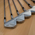 Sell with online payment: Srixon Z945 Eisensatz 4-PW + Z565 E4