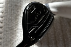 Sell with online payment: Mizuno CLK Hybrid 