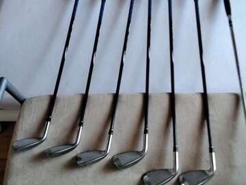 Selling: Ben Sayers M9 Eisen Set R Flex Graphite und Putter