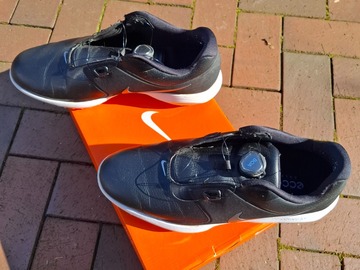 sicher online kaufen und verkaufen: Nice Golfschuhe, Größe 46, schwarz