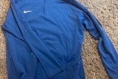 sicher online kaufen und verkaufen: Zip Pullover von Nike