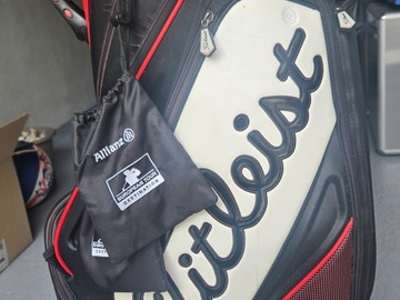 sicher online kaufen und verkaufen: Titleist Tour Bag inkl.schläger und trolly 