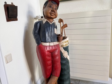 Waren frei handeln: Golfer aus Holz