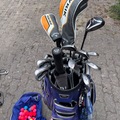 sicher online kaufen und verkaufen: Golfbag mit Callaway Mavrik Golfschläger Set mit Bag und Bällen